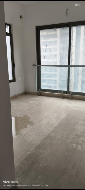 Room in 2 BHK Apartment at One BKC, Bandra East – for Rent