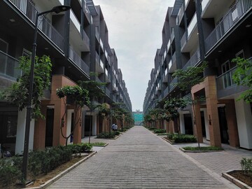 3 BHK Apartment – Exterior View View at Smart World Orchard, Sector 61 - for Rent