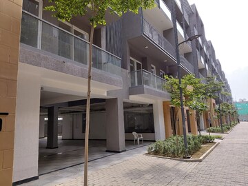 3 BHK Apartment – Exterior View View at Smart World Orchard, Sector 61 - for Rent