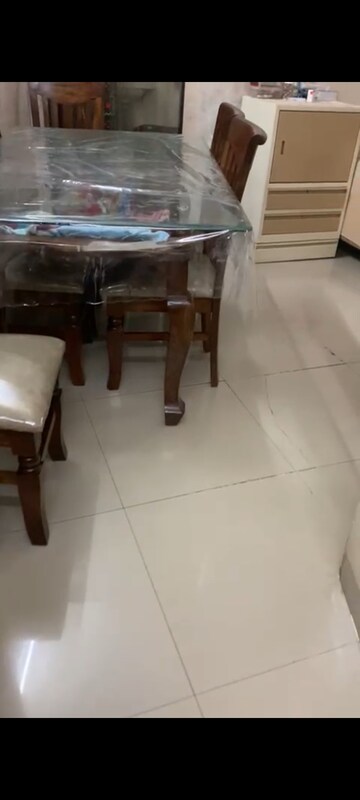 Team Area in 1 BHK Apartment at Jasdanwala Building, Bhuleshwar – for Rent
