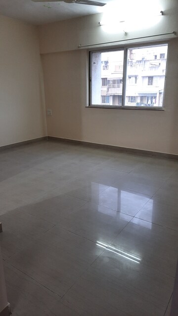 Room in 3 BHK Apartment at Namrata Magic Pimple Saudagar, Pimple Saudagar – for Rent
