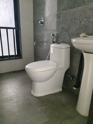 Bathroom in 2 BHK Apartment at Acme Oasis, Kandivali East – for Rent