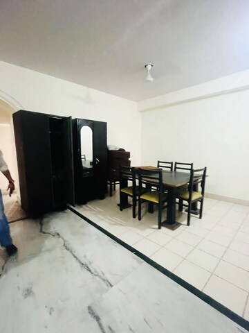 Gym in 4 BHK Builder Floor at Sector 40 – for Rent