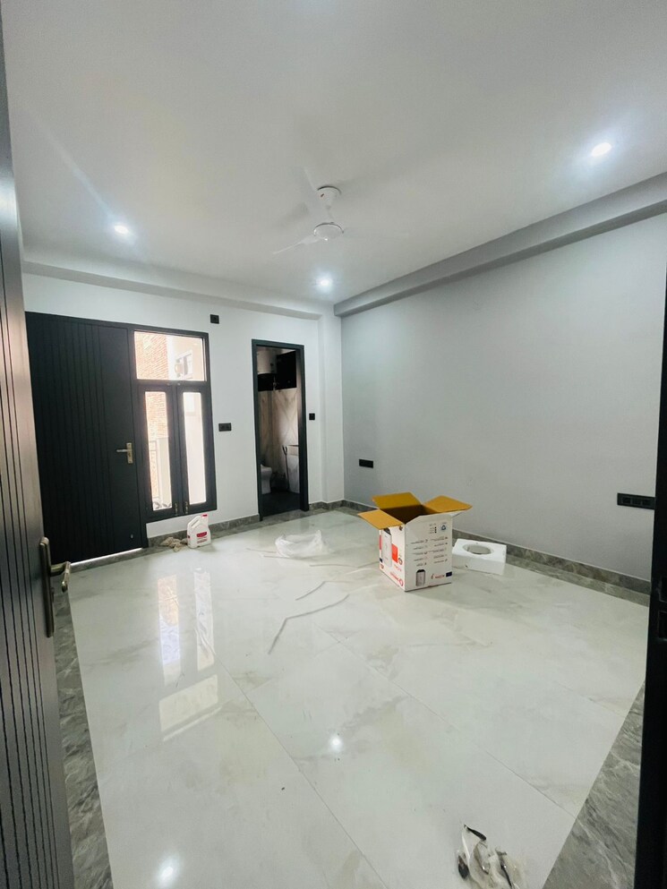 Room, sector 38 2 Bedroom 1480 Sq.Ft. Builder Floor In Sector 38 Gurgaon 9142716