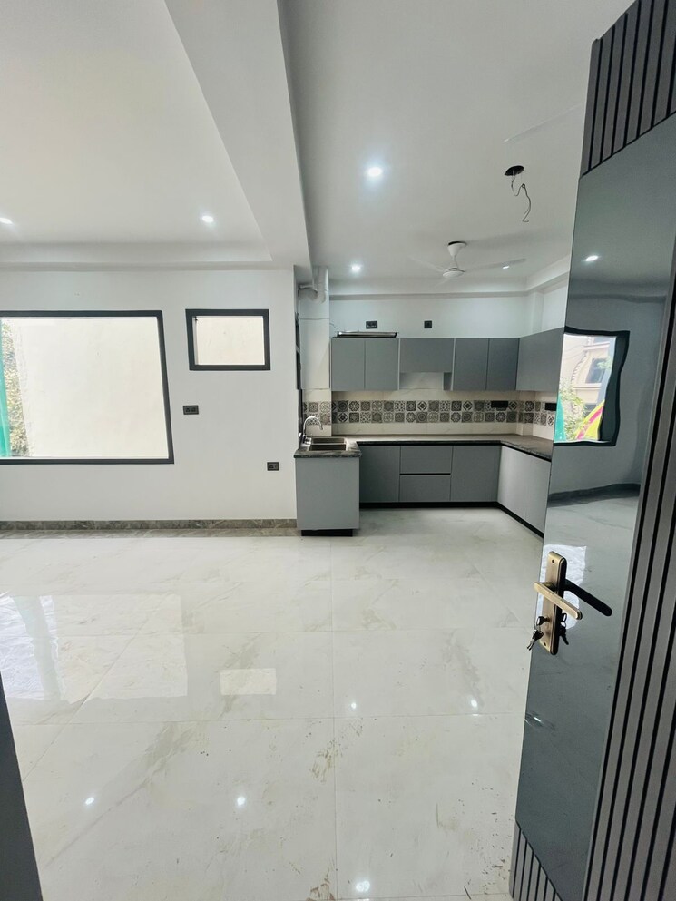 Kitchen, sector 38 2 Bedroom 1480 Sq.Ft. Builder Floor In Sector 38 Gurgaon 9142716