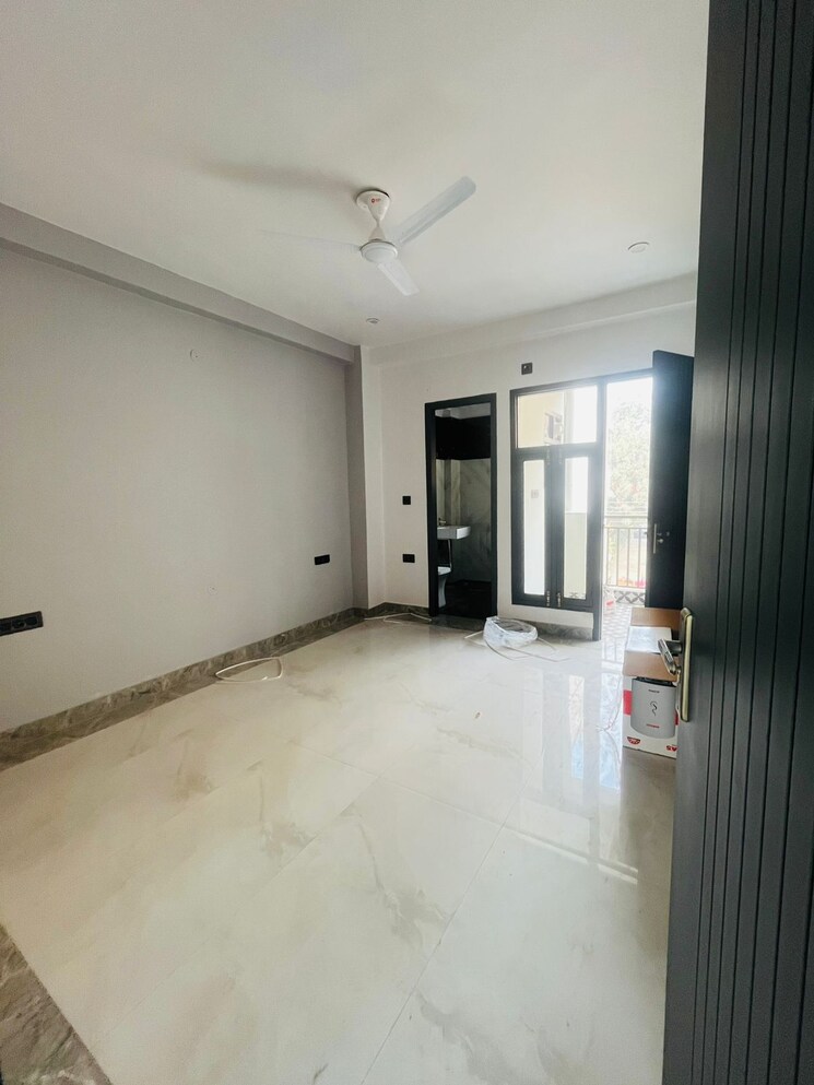 Room, sector 38 2 Bedroom 1480 Sq.Ft. Builder Floor In Sector 38 Gurgaon 9142716