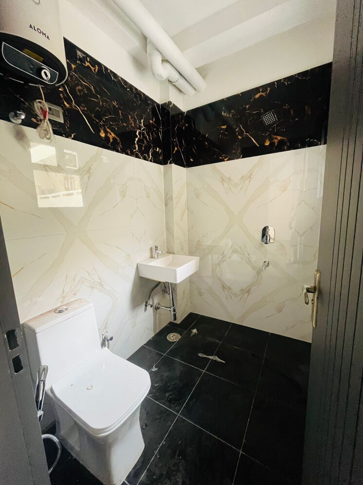 Team Area, sector 38 2 Bedroom 1480 Sq.Ft. Builder Floor In Sector 38 Gurgaon 9142716