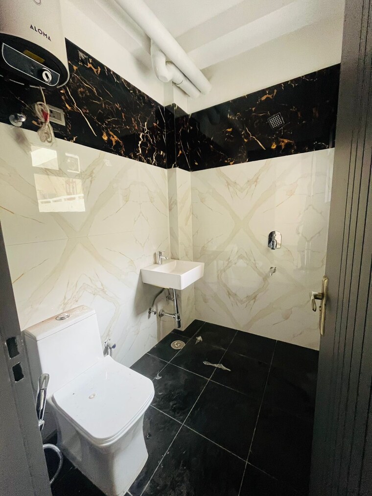 Team Area, sector 38 2 Bedroom 1480 Sq.Ft. Builder Floor In Sector 38 Gurgaon 9142716