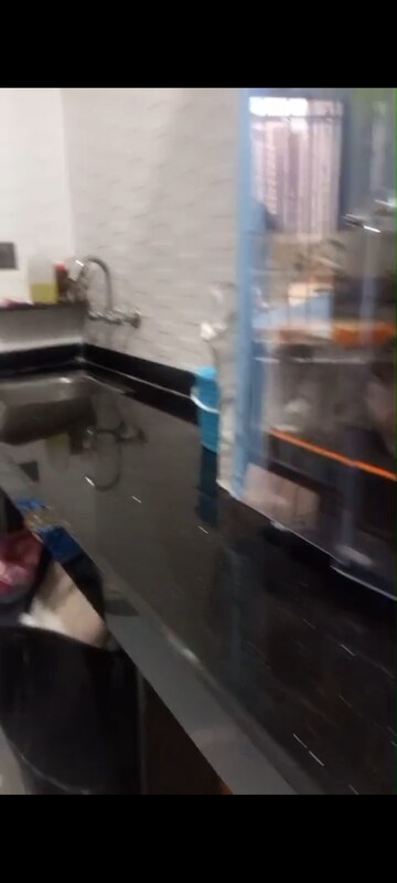 Furnished Amenities in 1 BHK Apartment at Jasdanwala Building, Bhuleshwar – for Rent