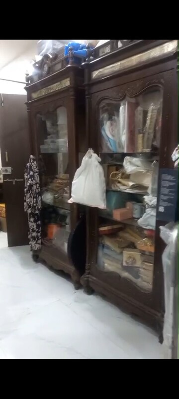Living Room in 1 BHK Apartment at Jasdanwala Building, Bhuleshwar – for Rent