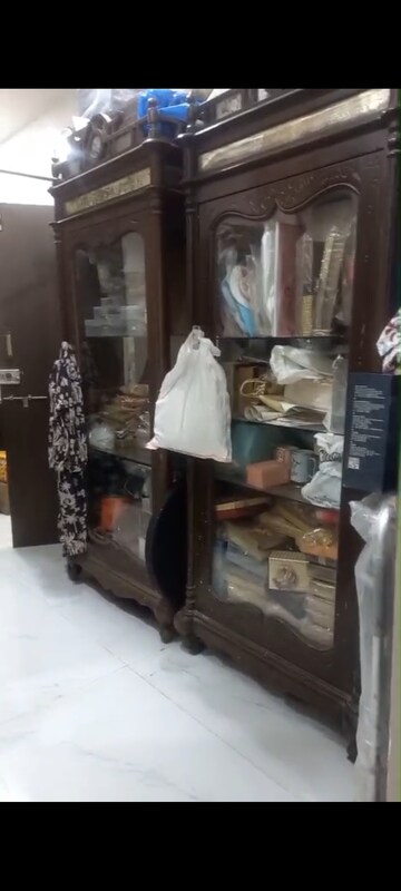 Living Room in 1 BHK Apartment at Jasdanwala Building, Bhuleshwar – for Rent