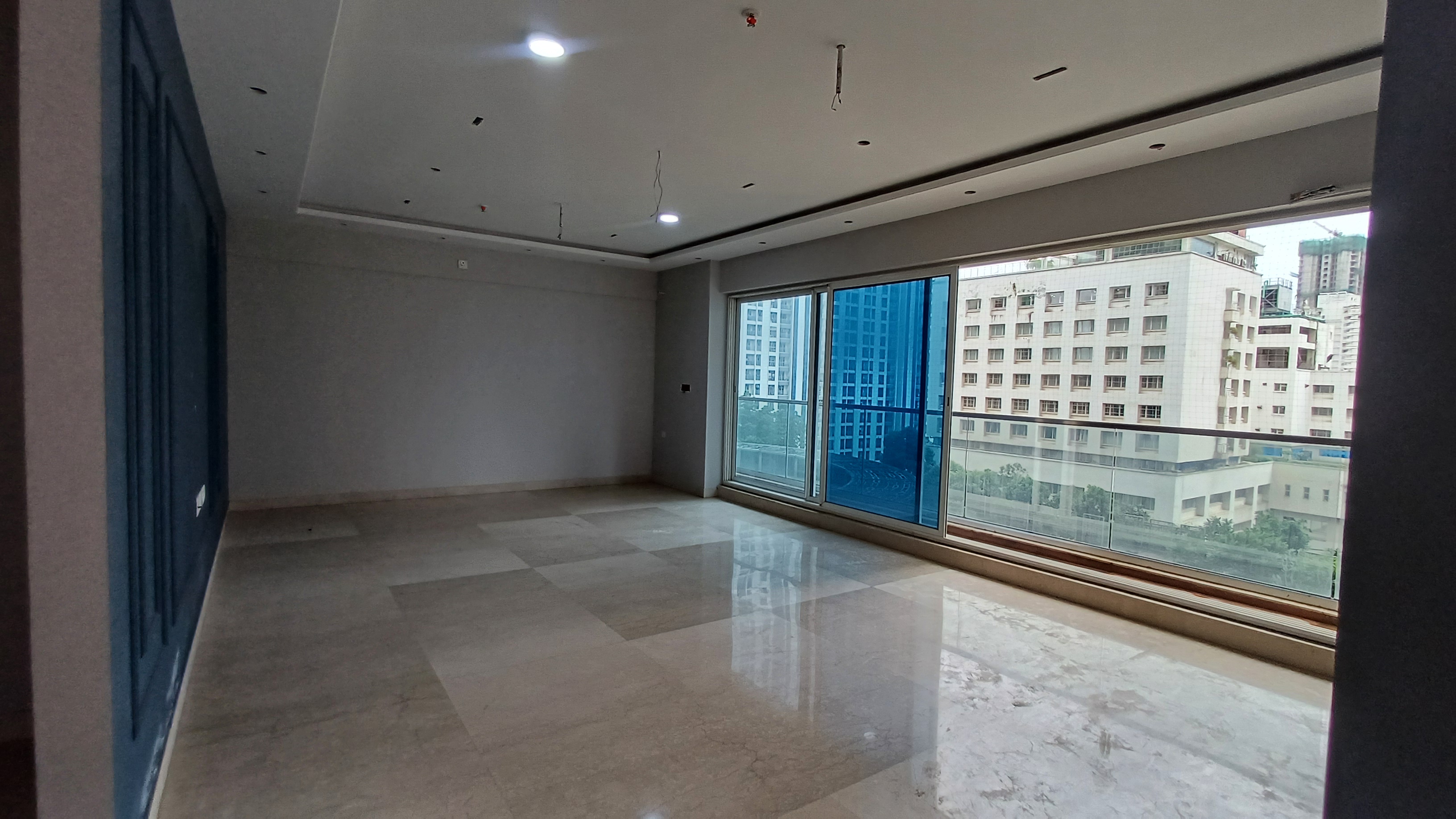 2 BHK + Extra Room 740 Sq.Ft. Apartment in Sheth Avalon Phase 2