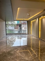 4 BHK + Servant Room 315 Sq.Yd. Builder Floor in Builder Floor 