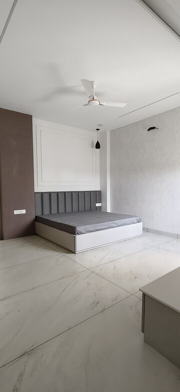 Room in 4 BHK Villa at Jagatpura – for Sale