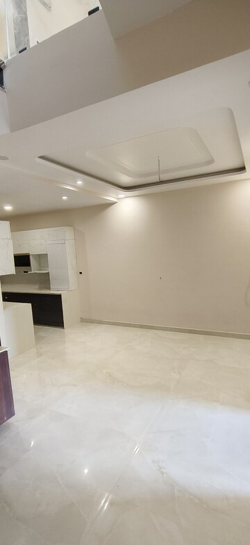 Room in 4 BHK Villa at Ashadeep Green Valley, Shri Kishanpura – for Sale