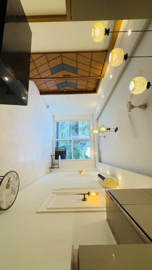 Team Area in 3 BHK Builder Floor at East Of Kailash – for Sale