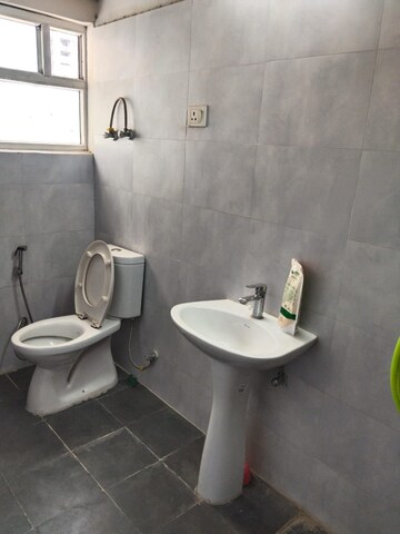 Bathroom in 2.5 BHK Apartment at Paramount Emotions, Sector 1 Greater Noida – for Rent