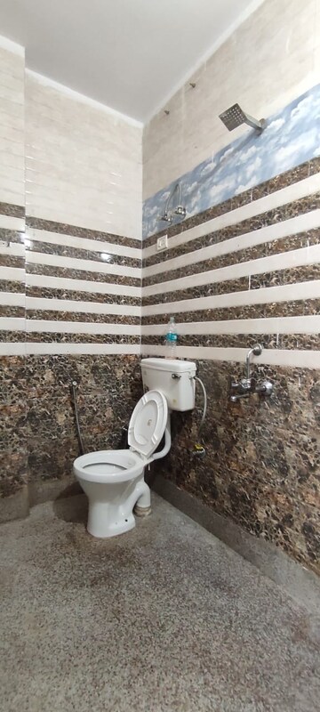 1 RK Builder Floor For Rent in Neb Sarai