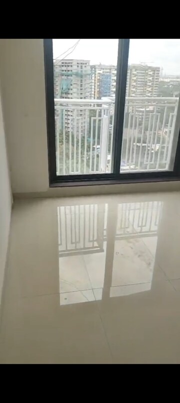 Room in 2 BHK Apartment at Sayba Orchid, Kurla East – for Rent