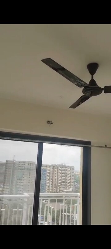 Room in 2 BHK Apartment at Sayba Orchid, Kurla East – for Rent