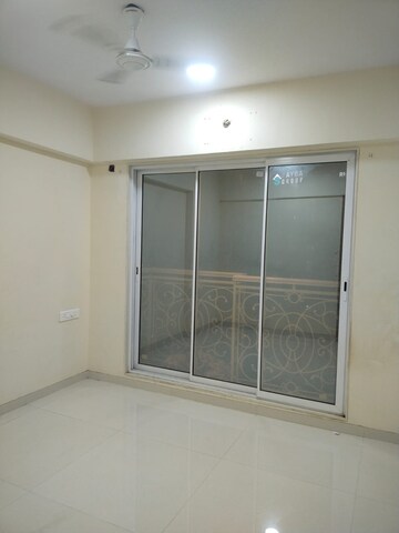 Room in 1 BHK Apartment at Sky View CHS, Kurla – for Rent