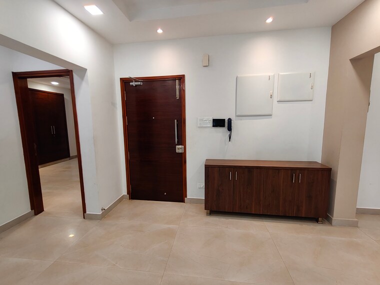 Room, nungambakkam 3 Bedroom 1600 Sq.Ft. Apartment In Nungambakkam Chennai 9142885