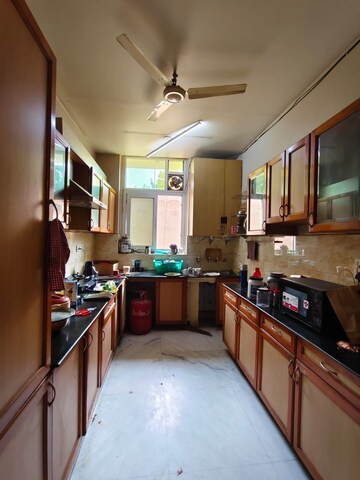 Kitchen in 2 BHK Builder Floor at Sector 56 – for Rent