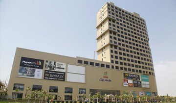 Studio Apartment For Sale in Logix City Centre Service Apartment, Sector 32