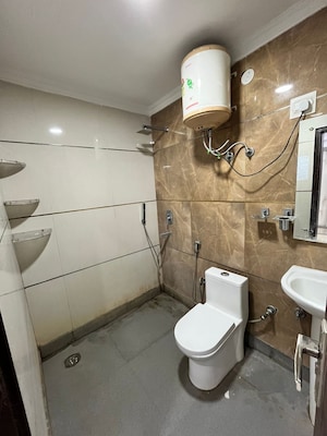 Bathroom in 3 BHK Builder Floor at Kishangarh – for Sale