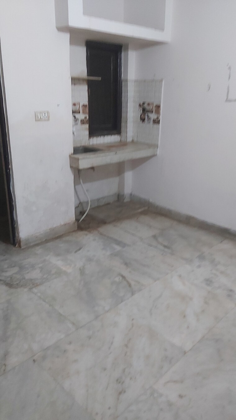 Bathroom, mayur vihar 1 RK 250 Sq.Ft. Builder Floor In Mayur Vihar Delhi 9143109