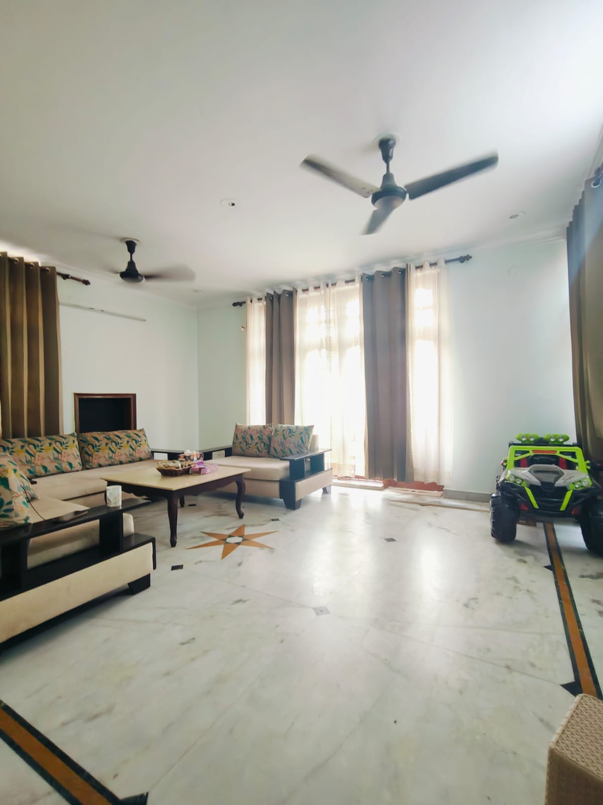 3 BHK Builder Floor For Rent in C Block 