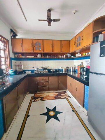 Kitchen in 3 BHK Builder Floor at Sector 40 – for Rent