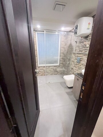 Bathroom in 3 BHK Builder Floor at Sector 46 – for Rent