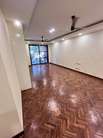 Furnished Amenities in 3 BHK Builder Floor at Sector 46 – for Rent