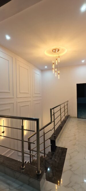 Room in 3 BHK Independent House at Matiyari – for Sale