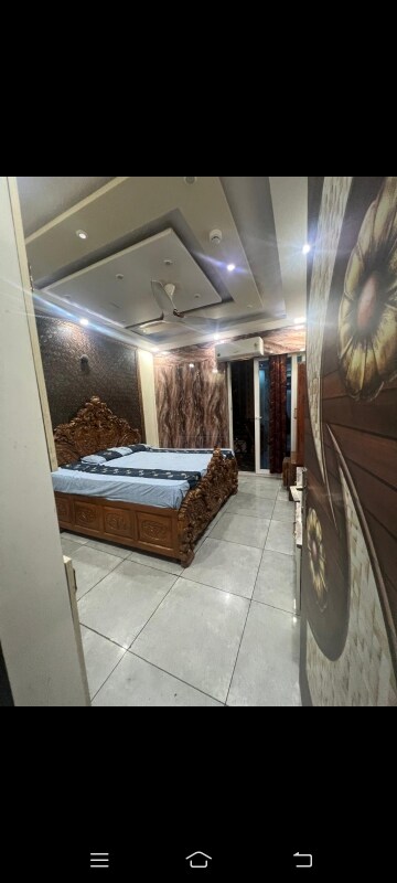 Bedroom in 3 BHK Builder Floor at Saya Gold Avenue, Vaibhav Khand – for Rent