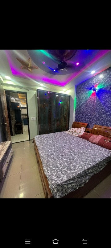 Bedroom in 3 BHK Builder Floor at Saya Gold Avenue, Vaibhav Khand – for Rent