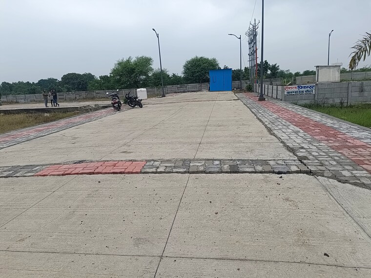 undefined, umred rd  1000 Sq.Ft. Plot In Umred rd Nagpur 9143168