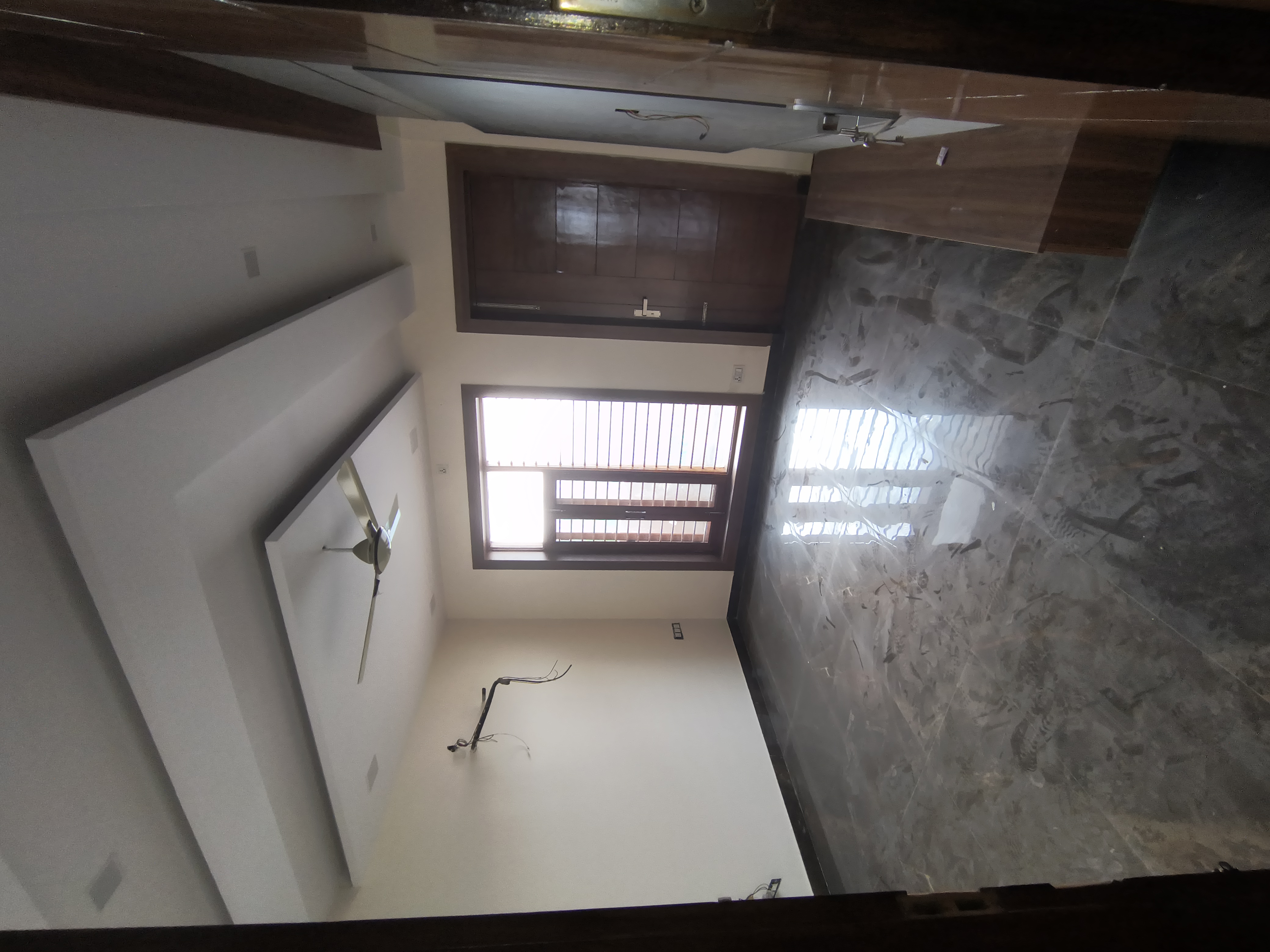 Plot For Sale in Sector 16