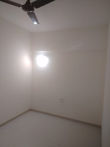 Room in 2 BHK Apartment at Vasudha Sai Eshanya, Balewadi – for Rent