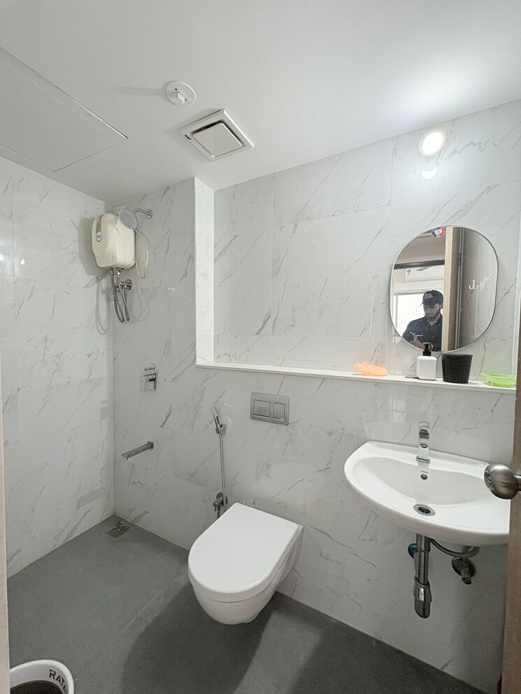 Bathroom, lodha-codename-premier 2.5 Bedroom 758 Sq.Ft. Apartment In Dombivli East Thane 9143215