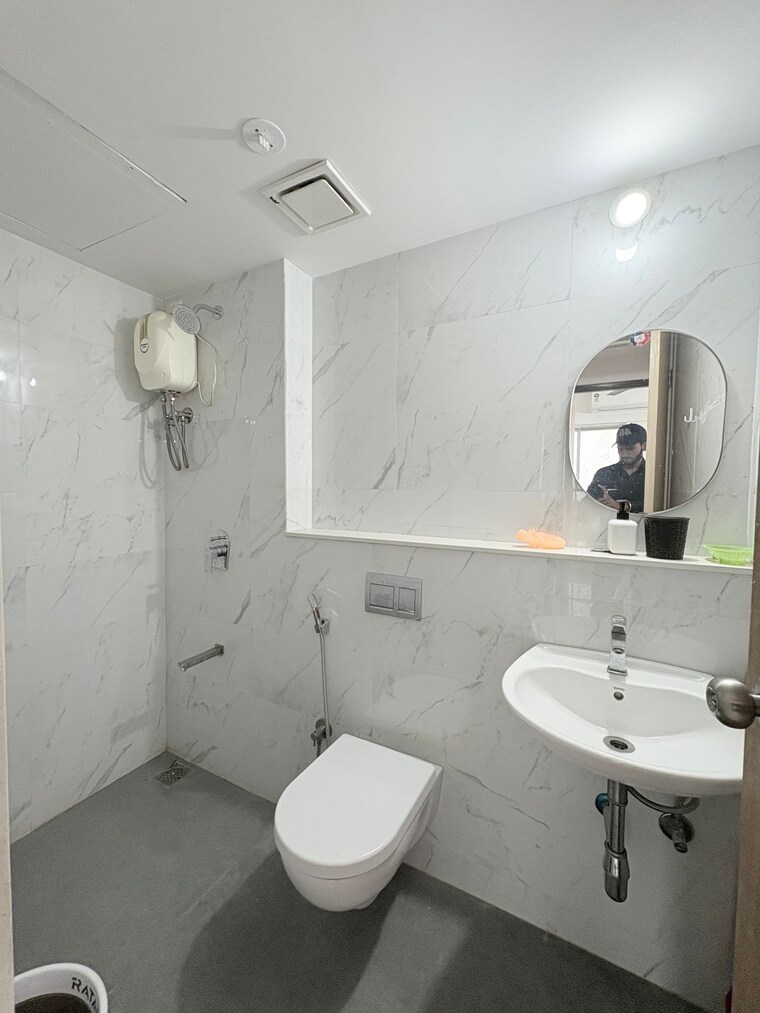 Bathroom, lodha-codename-premier 2.5 Bedroom 758 Sq.Ft. Apartment In Dombivli East Thane 9143215