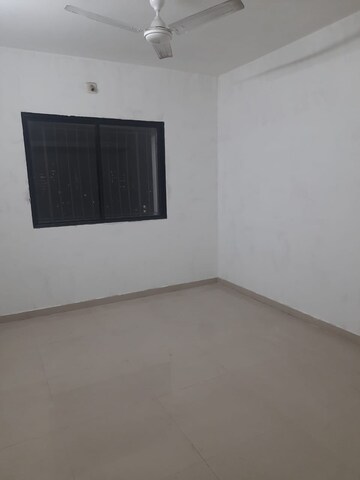 2 BHK Apartment For Sale in Pal