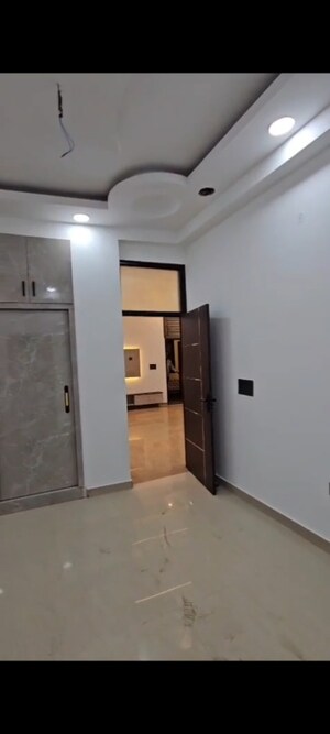 Room in 2 BHK Builder Floor at Kanha Apartments Indirapuram, Shakti Khand 2 – for Sale