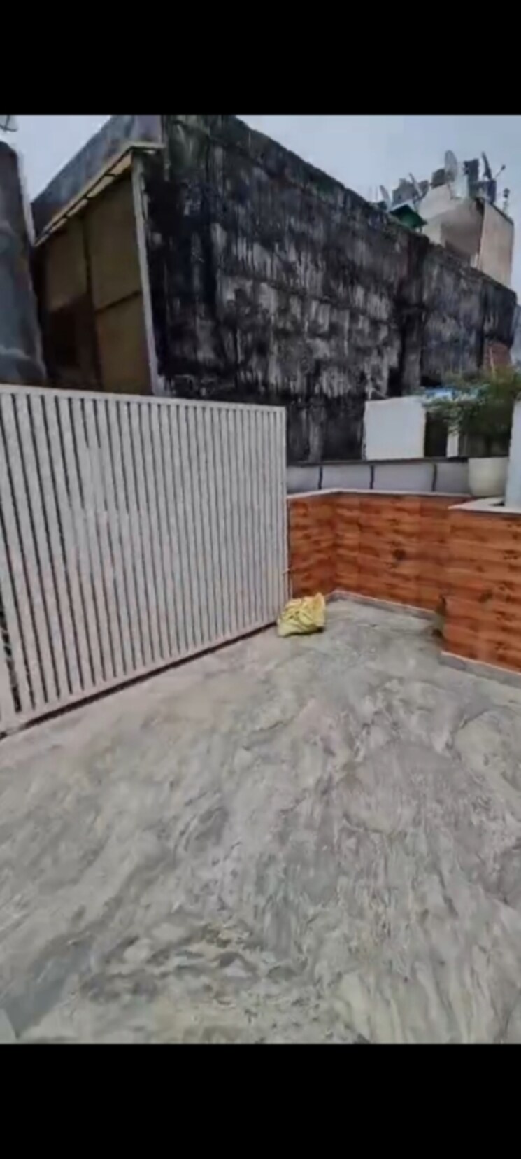 Balcony, kanha-apartments-indirapuram 2 Bedroom 1100 Sq.Ft. Builder Floor In Shakti Khand 2 Ghaziabad 9143225