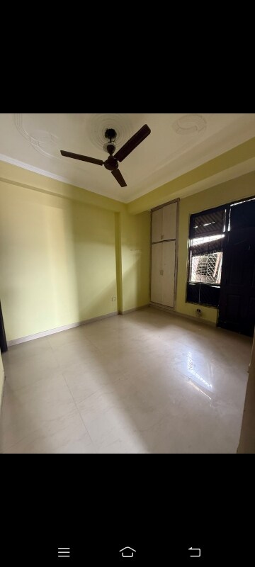 Room in 3 BHK Builder Floor at Divya Angels, Indrapuram – for Rent