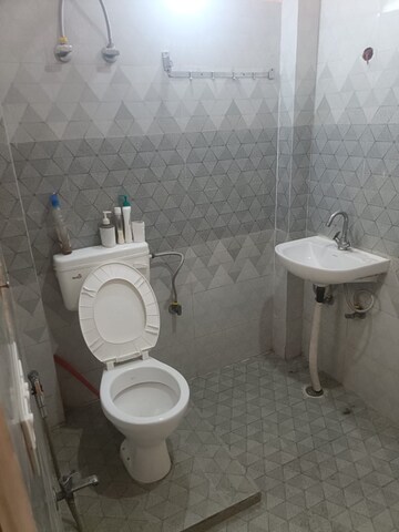 Bathroom in 3 BHK Apartment at RWA Apartments Sector 26, Sector 26 – for Rent