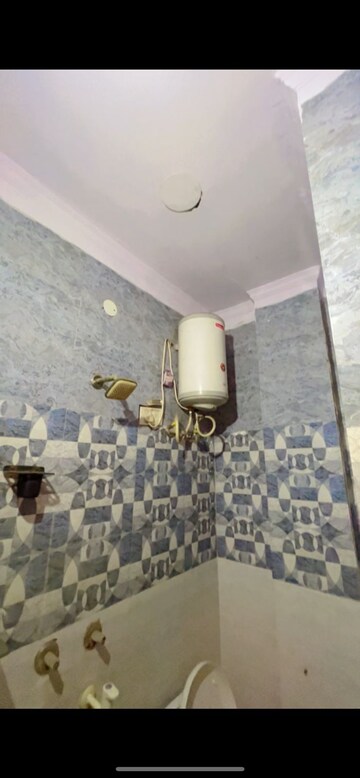 Bathroom in 2 BHK Builder Floor at Uttam Nagar – for Rent
