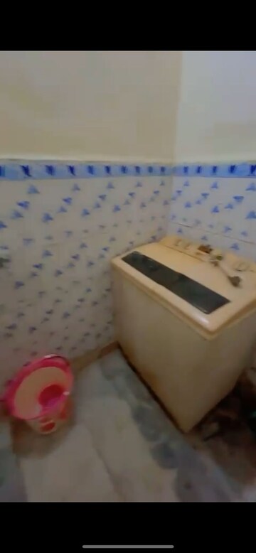 Bathroom in 1 BHK Builder Floor at Uttam Nagar – for Rent