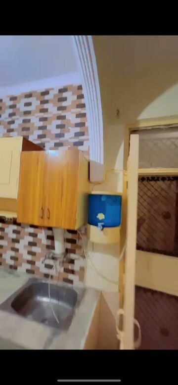 Team Area in 1 BHK Builder Floor at Uttam Nagar – for Rent